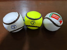 Load image into Gallery viewer, Sliotars